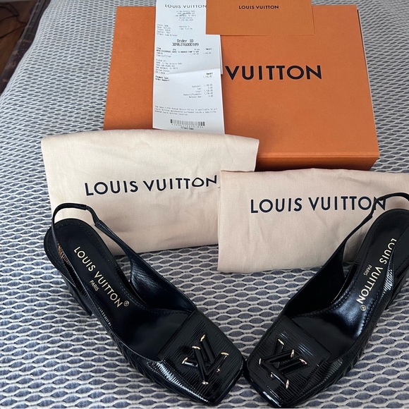 Brand new, never worn Louis Vuitton pumps. Comes with protective bag and box - Picture 2 of 2